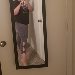 Light gray 7/8 length leggings